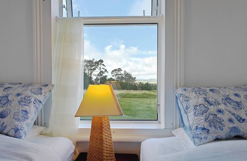 Maungatapere House | Top Hill House