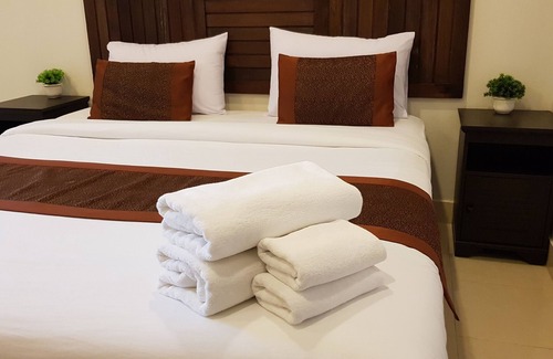 Mak Khaeng Hotel | Top Hostel