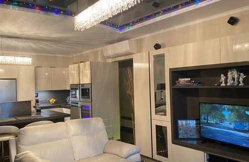 Tal-Ghoqod Apartment | Top-notch Sea View Apartment with Jacuzzi & BBQ