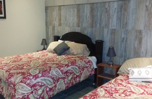 San Isidro de Grecia Apartment | Top of the Mountain, new American owned Gated modern Lodge