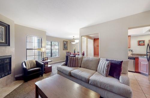 Tucson Apartment | Top of the Foothills