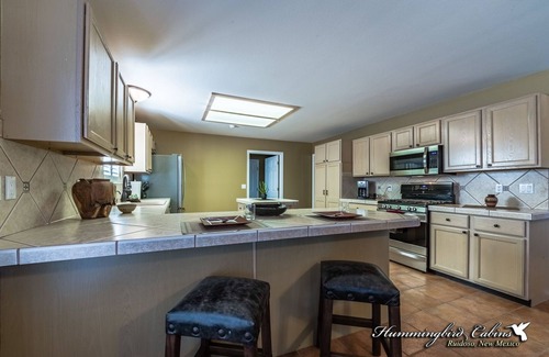 Alto House | Top Shelf: 'Top of the line' w/hot tub.