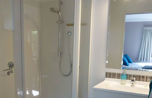 Whakatane House | Top Spot.