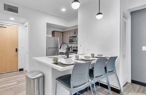 Zephyrhills West Condo | Top-Tier Wellness Facilities | Luxury Suite | Tennis | Pickleball