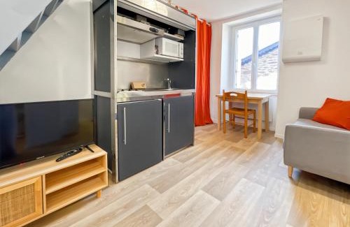 Thabor - Saint-Helier Apartment | Topaze - Centre Historique - Proche Gare - Calme