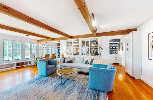 Wiscasset House | Topgallant