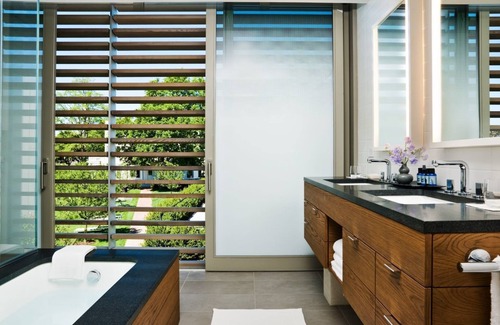 Bridgehampton Hotel | Topping Rose House