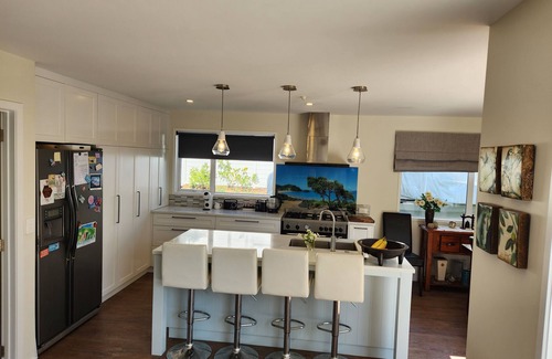 Torbay House | Torbay Oasis near the Sea