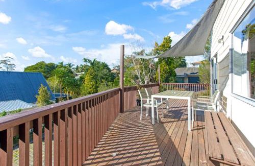 Torbay House | Torbay Sun Drenched Villa near Local Beaches