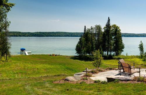 Kewadin House | Torch Lake Grand