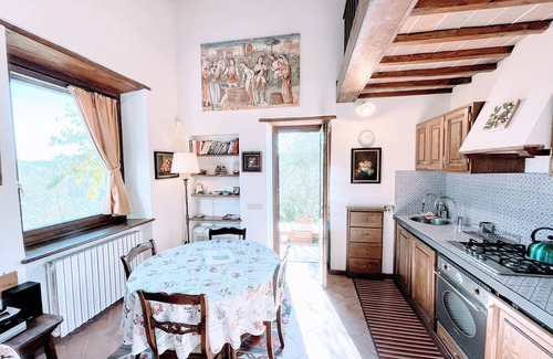 Strettura House | Toretta sleeps 5 with pool, views, wifi, aircon, large terrace, patio, gardens