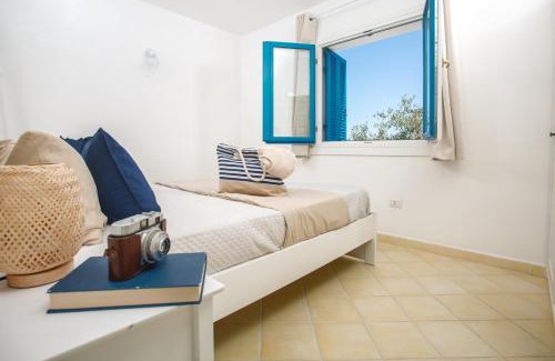 Porto Pozzo Apartment | TORO FLAT VI 15' Palau, 30' Porto cervo & FREE PARKING