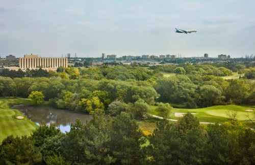Etobicoke Hotel | Toronto Airport Marriott Hotel