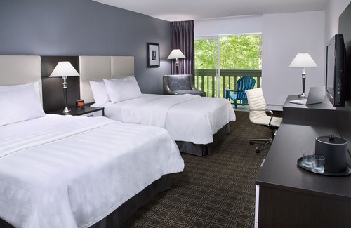 Wynford-Concorde Hotel | Toronto Don Valley Hotel and Suites