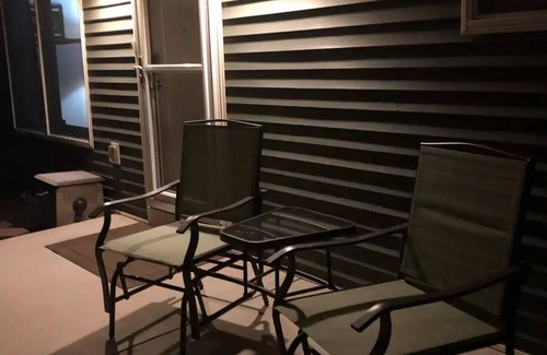 Muncie Apartment | Torquay Hideaway LLCn