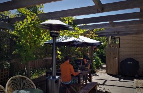 Torquay House | Torquay Homestay Guesthouse