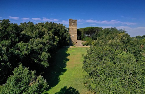 Cassia Villa | Torre delle Cornacchie