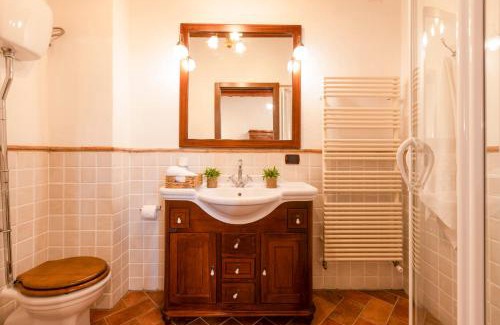 Paciano Villa | TORRE DI PACIANO 10&2, Emma Villas