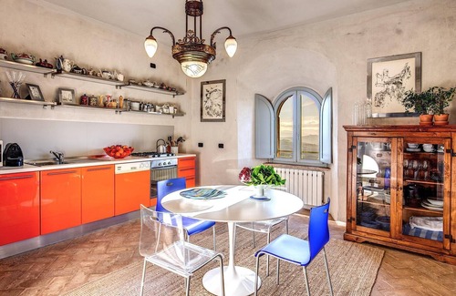 Loreto House | Torre Fortunata, Splendidly Restored Medieval Tower Near Todi in Umbria