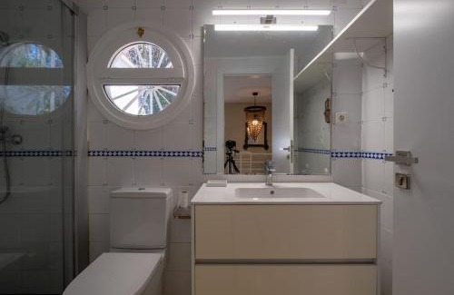 Alcoletge Villa | Torre Lolita - House in Lleida for 8 with pool and tennis court
