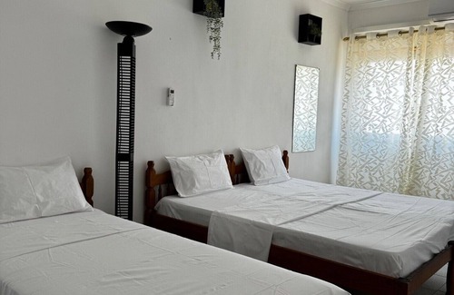Torre da Marinha Apartment | Torre Suit Property