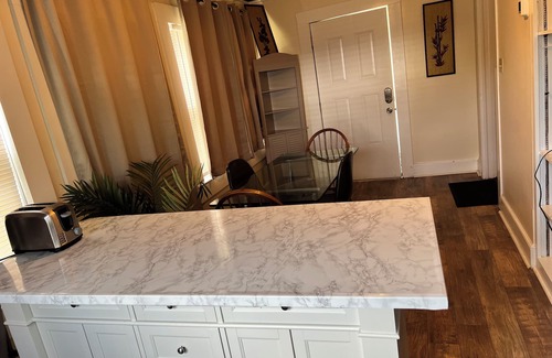 Anniston Apartment | Tosin's Apartment.