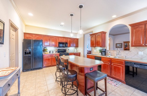 Springdale House | Touch of Europe in the Ozarks