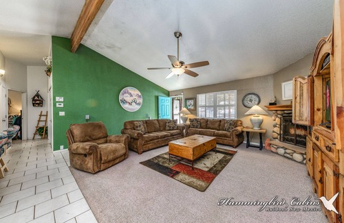 Ruidoso Cabin | Touch of Santa Fe: Have you ever wanted to be in two places at once? With hot tub.