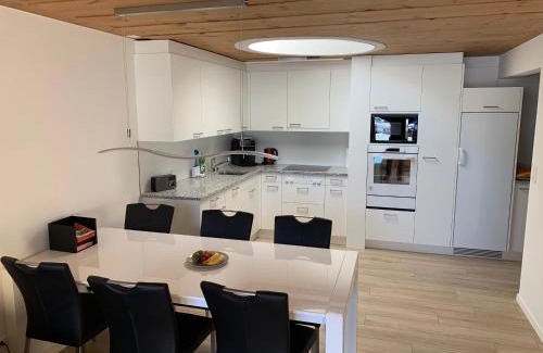 Meierhof Apartment | Touring 401