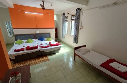 Dandeli Hotel | Tourist Lodge