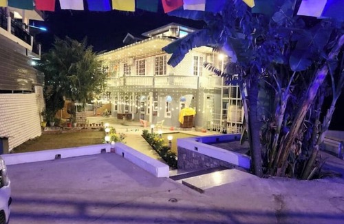 Dharampur Villa | Tourist Villa | Lounge | Snooker | Meals | Valley View | Kasauli Hills
