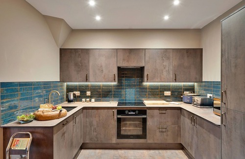 Newquay Ski Chalet | Towan House