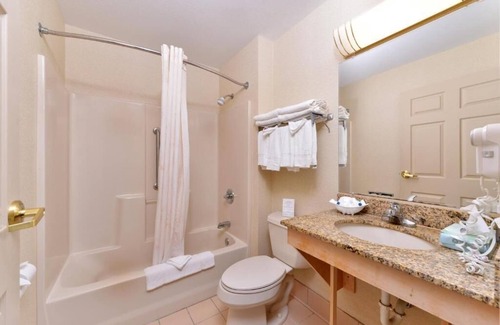 Guilford Hotel | Tower Inn And Suites Of Guilford - Madison