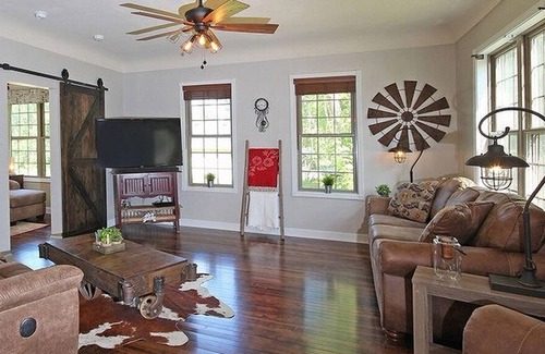 Walker Other | Town and Country Trailside Farmhouse, Leech Lake