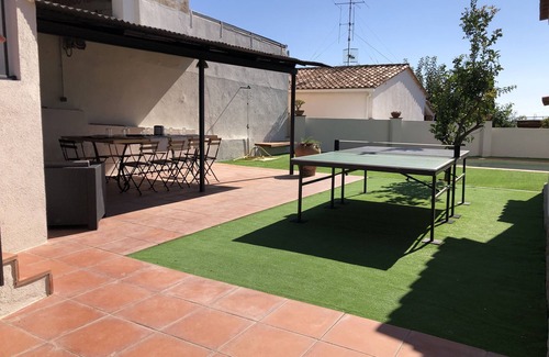 Caldes d'Estrac House | Town center house with private pool, wifi