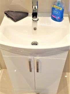 Basingstoke Apartment | Town Centre Studio Flat!