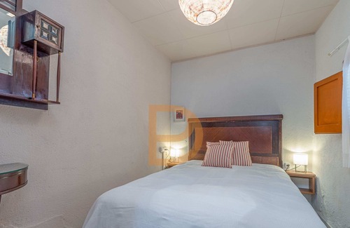 Vilamaniscle Apartment | Town house for eight people in Vilamaniscle