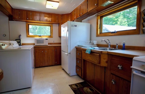 Drummond House | Town House on Drummond Island