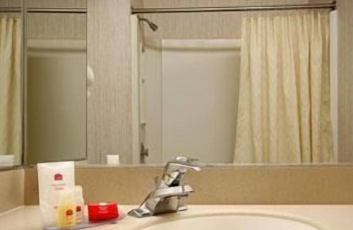 South Plainfield Hotel | Town Inn & Suites South Plainfield-Piscataway