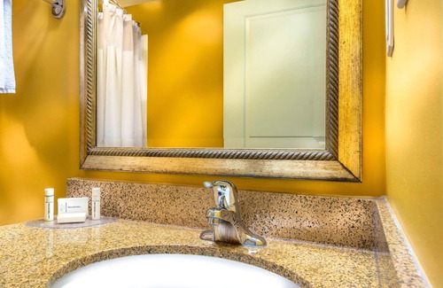 Linthicum Heights Hotel | TownePlace Suites by Marriott Baltimore BWI Airport