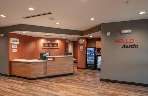 Sweetbriar Hotel | TownePlace Suites Austin South