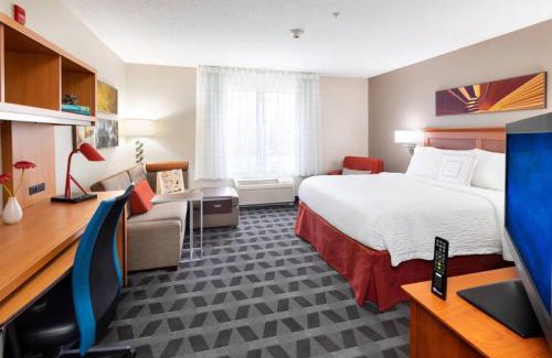 Bowie Hotel | TownePlace Suites Bowie Town Center