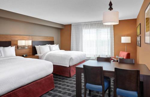 Fort McMurray Hotel | TownePlace Suites by Marriott Fort McMurray