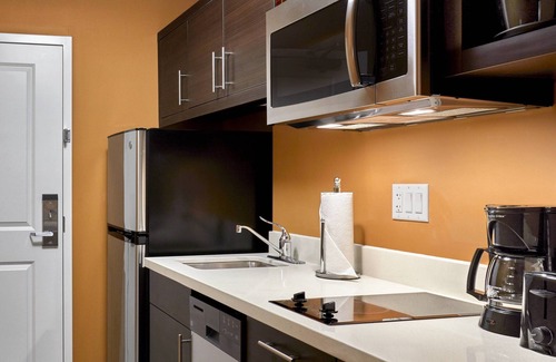Fort McMurray Hotel | TownePlace Suites by Marriott Fort McMurray