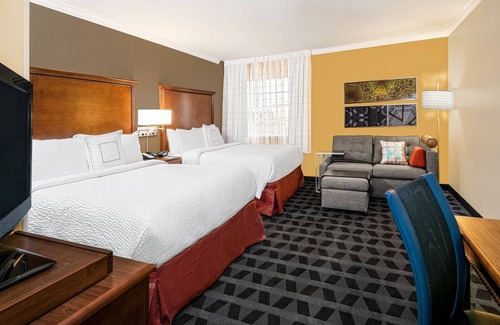 Oakland Estates Hotel | TownePlace Suites by Marriott San Antonio Northwest