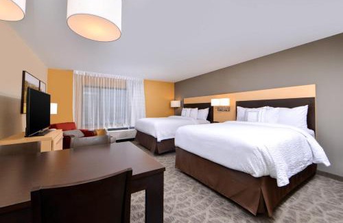 Commerce Township Hotel | TownePlace Suites by Marriott Detroit Commerce