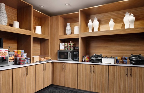 Milton Hotel | TownePlace Suites by Marriott Lafayette South