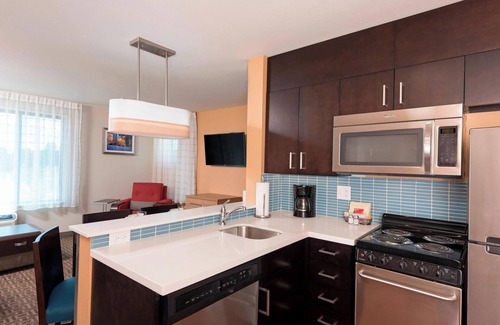 Ontario Hotel | TownePlace Suites by Marriott Mansfield