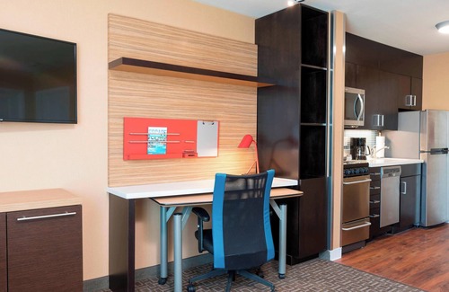 Ontario Hotel | TownePlace Suites by Marriott Mansfield