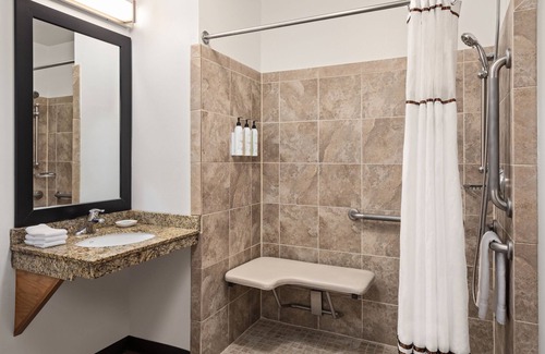 Warehouse District Hotel | TownePlace Suites by Marriott Minneapolis Downtown/NorthLoop